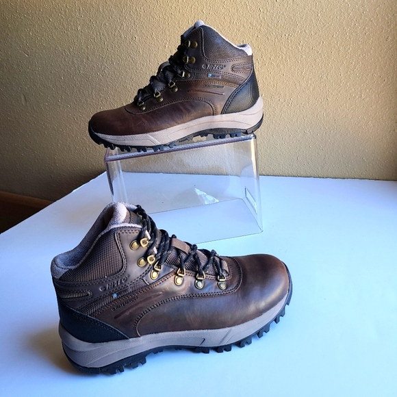 Hi-Tec Women's High Rise Hiking Boots - women size 7 - Picture 4 of 12